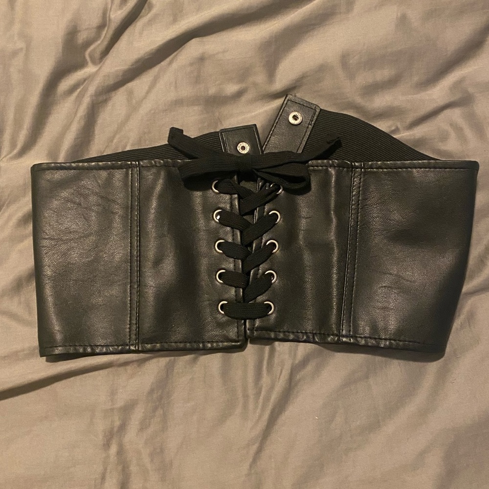 ALDO leather lace-up waistband, small/medium